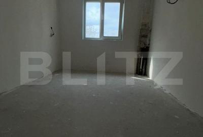 Apartament cu 3 camere în Central - 1