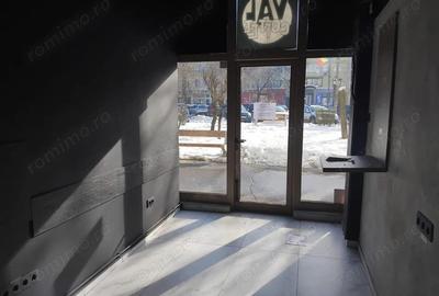 Spațiu comercial, de 12 mp, în Central - 2