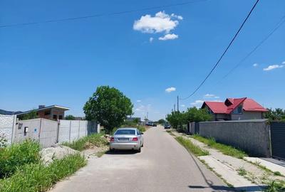 Teren de 2250 mp, în Milcov - 3