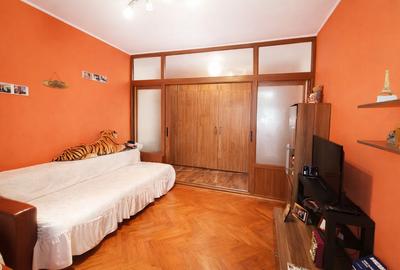 Apartament cu 4 camere decomandat în City Park Mall - 2
