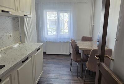 Apartament cu 2 camere decomandat în Central - 8