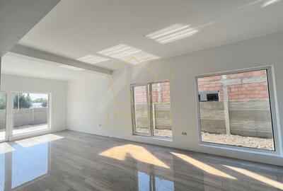 Duplex cu 4 camere cu Teren 250 Mp în Moșnița Nouă - 2