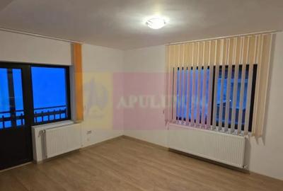 Garsonieră nedecomandată în Central - 1