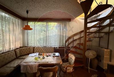 De vanzare Casa cu 3 camere + teren 439mp in Beius - 4