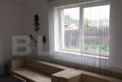 Casă cu 2 camere cu Teren 5600 Mp în Central - 2