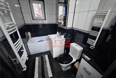 Apartament cu 3 camere semidecomandat în Central - 7