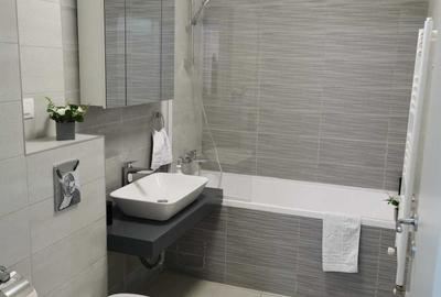 Apartament cu 2 camere decomandat în Tractorul - 7