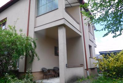 Duplex cu 5 camere cu Canalizare în Andrei Mureșanu - 9