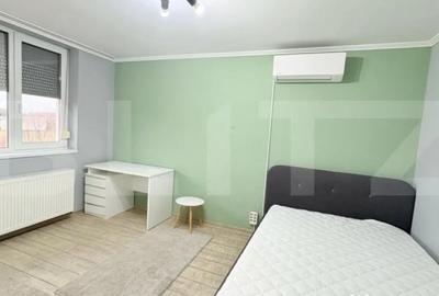 Casă cu 7 camere cu Teren 566 Mp în Nord - 3