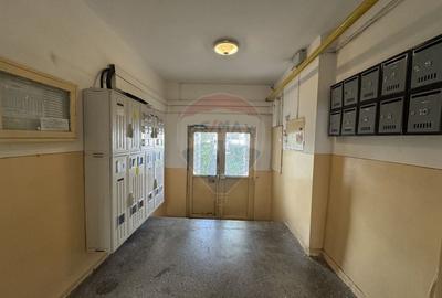 Apartament 4 camere decomandat de vanzare Eliberarii Constanta Apartament 4 camere decomandat de vanzare Eliberarii Constanta - 9