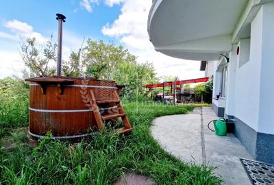 Casă individuală cu 6 camere în Gheorgheni