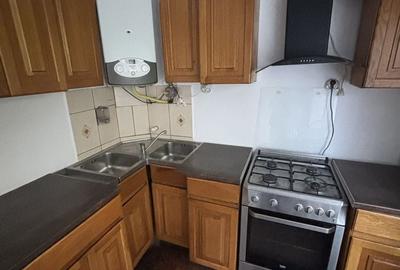 Casă cu 4 camere cu Teren 300 Mp în Central - 5