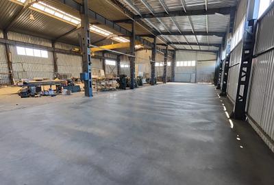 Spațiu industrial, 570 mp în Stupini