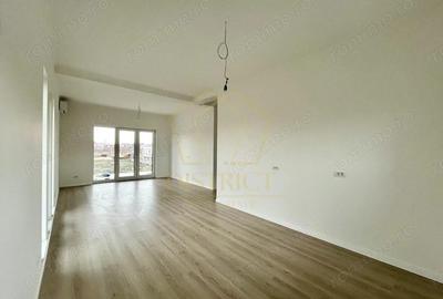 Casă cu 4 camere cu Teren 375 Mp în Săcălaz