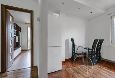 Apartament cu 3 camere decomandat, mobilat în Complex Studențesc - 2