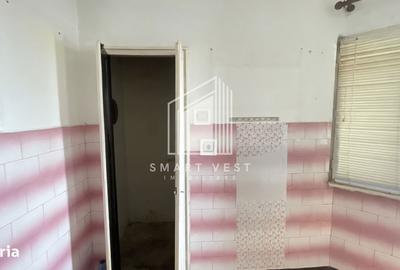 Apartament cu 3 camere decomandat în Micro 16 - 2