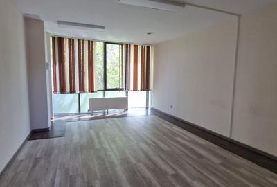 Spațiu comercial, de 240 mp, în Faleza Nord - 9