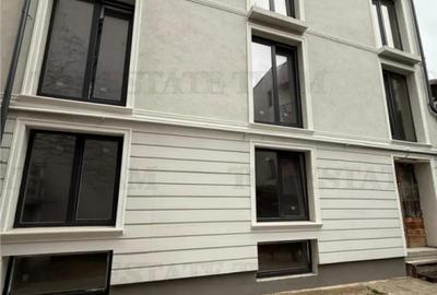 Casă cu 8 camere cu Teren 70 Mp în Dorobanți - 2