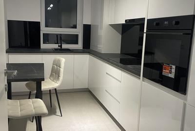 Apartament cu 2 camere decomandat în Central - 3