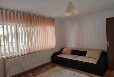 Garsonieră decomandată în Trivale - 3