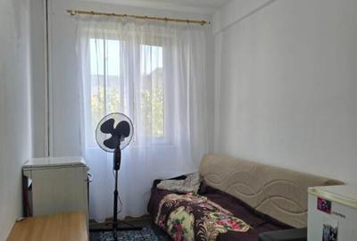 Garsonieră în Vest - 1