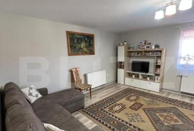 Apartament cu 4 camere semidecomandat în Central