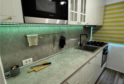 Apartament cu 4 camere semidecomandat, mobilat în Dacia - 17