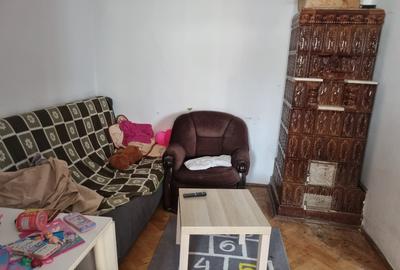 Vand casa la curte Voluntariul vechi - 6