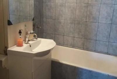 Inchiriez garsoniera - 2