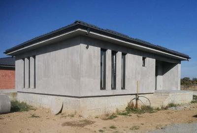 Casa individuala de vanzare, constructie noua, 92 mp utili, Dealul Florilor - 14