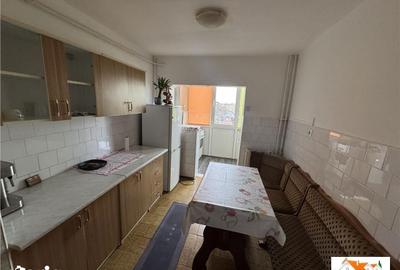 Apartament cu 2 camere decomandat în Tolstoi - 3