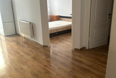 Apartament cu 3 camere semidecomandat, mobilat în Florești - 3