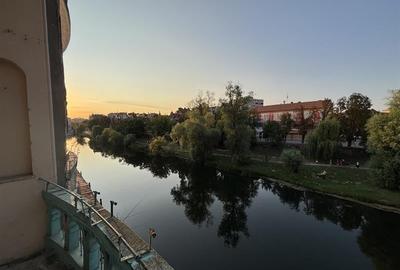 Apartament 129 mp cu vedere spre Crisul Repede si demisol independent in cladire - 14