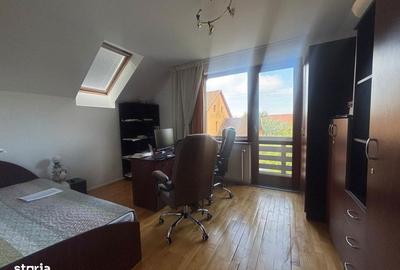 Casă cu 5 camere cu Teren 1200 Mp în Central - 18