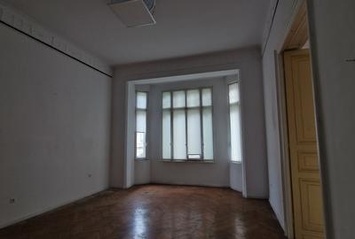 Apartament interbelic central 7 camere zona  Cartierul Armenesc Mosilor Bd Carol Apartament interbelic central 7 camere zona  Cartierul Armenesc Mosilor Bd Carol - 3