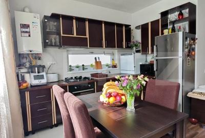 Casa cuplata in vila, de vanzare in Ghimbav, Brasov Casa cuplata in vila, de vanzare in Ghimbav, Brasov - 2