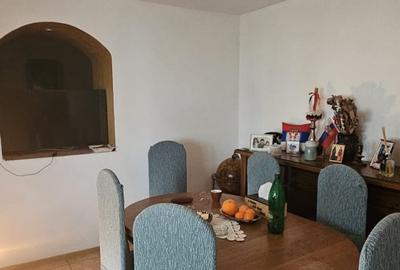 Casă individuală cu 7 camere cu Canalizare în Mehala - 3