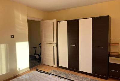 Apartament cu 2 camere decomandat în Florilor - 8
