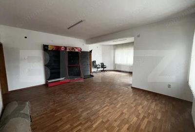 Casă cu Teren 567 Mp în Lazuri - 2