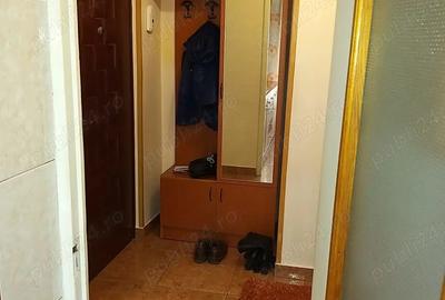 De inchiriat apartament 2camere , zona Radu Negru, aproape de linia de tramvai. - 9