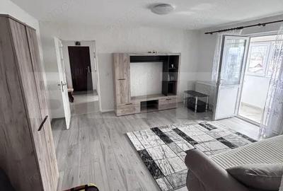 Apartament cu 2 camere decomandat în Central - 1
