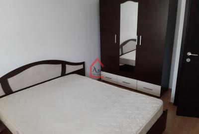 Apartament cu 2 camere, mobilat în Tătărași