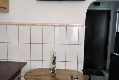 Garsonieră decomandată în Central - 1