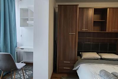 Apartament cu 3 camere decomandat în Central - 4