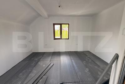 Casă cu 4 camere cu Teren 500 Mp în Brebu - 2