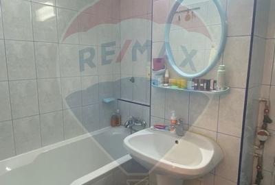 DE VANZARE Apartament cu 2 camere in zona Titan - 16