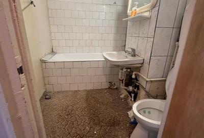 Apartament cu 3 camere decomandat în Drumul Taberei - 8