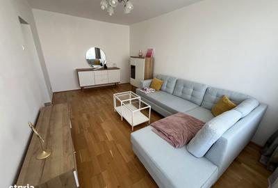 Apartament cu 3 camere decomandat, mobilat în Mihai Viteazul