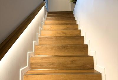 Casa moderna, finalizata in 2025, cu terase generoase si arhitectura premium - 9