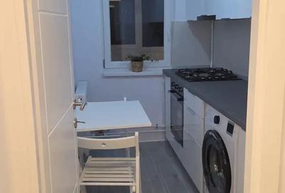 Garsoniera decomandata Mihai Bravu - 2